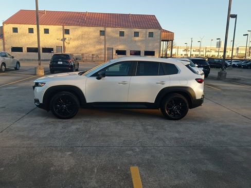 Used 2025 MAZDA CX-50 AWD 2.5 S w/ Premium Package image 4