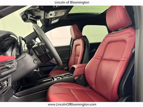 New 2026 Lincoln Corsair Reserve image 25