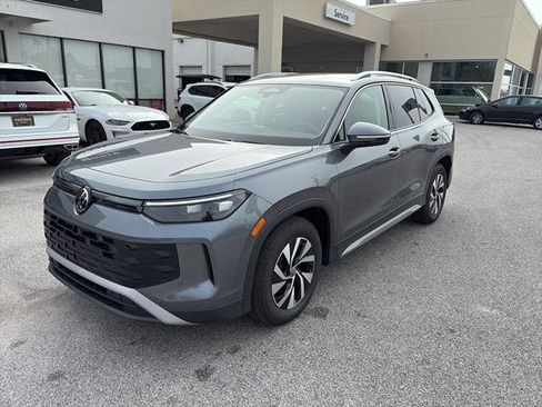 New 2026 Volkswagen Tiguan S image 3