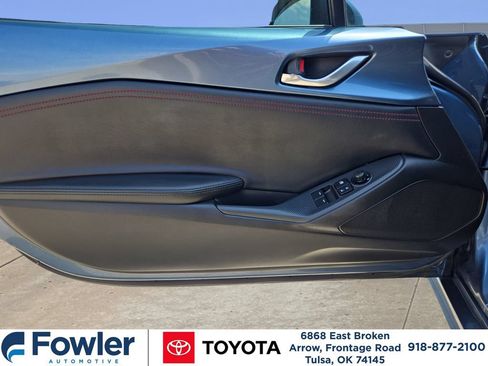 Used 2016 MAZDA MX-5 Miata Grand Touring RWD image 12