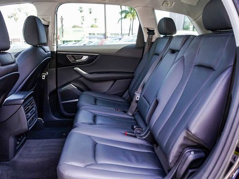 Used 2023 Audi Q7 Premium Plus w/ Premium Plus Package image 18