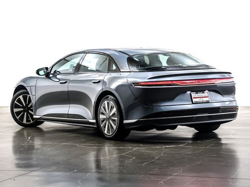 Used 2024 Lucid Air Touring image 12