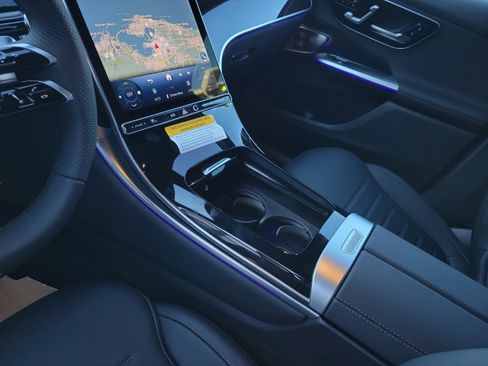 Certified 2026 Mercedes-Benz GLC 300 image 19