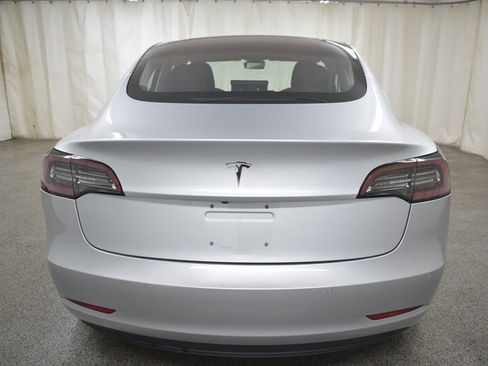 Used 2018 Tesla Model 3 Long Range image 5