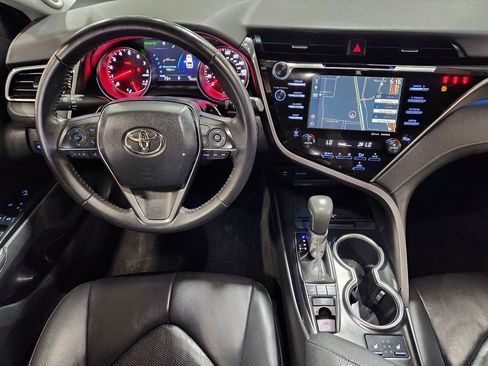 Used 2018 Toyota Camry XSE w/ Driver Assist Package image 47