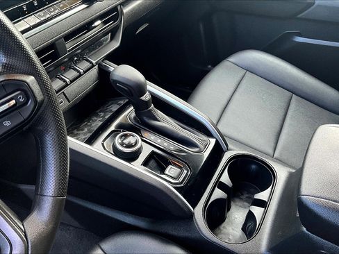 Used 2024 Chevrolet Colorado Trail Boss w/ Safety Package image 11