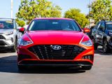Used 2020 Hyundai Sonata SEL w/ Preferred Accessory Package image 2