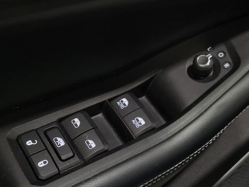 Used 2022 Jeep Grand Cherokee Limited 4xe w/ Luxury Tech Group II image 27