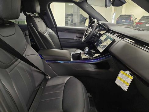 New 2026 Land Rover Range Rover Sport Dynamic SE image 12