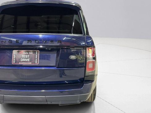 Used 2019 Land Rover Range Rover HSE image 18