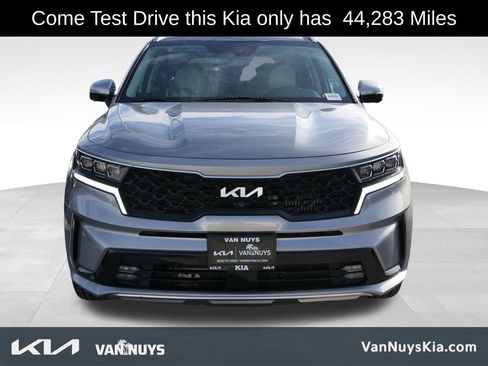 Used 2023 Kia Sorento SX Prestige w/ Panoramic Sunroof Package image 7