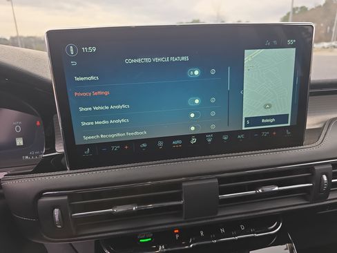 New 2026 Lincoln Corsair Premiere image 19