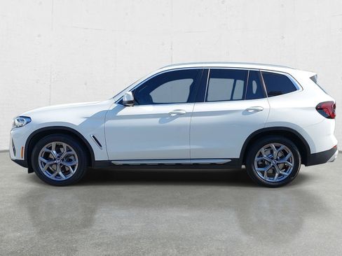 Used 2024 BMW X3 sDrive30i w/ Premium Package RWD image 8
