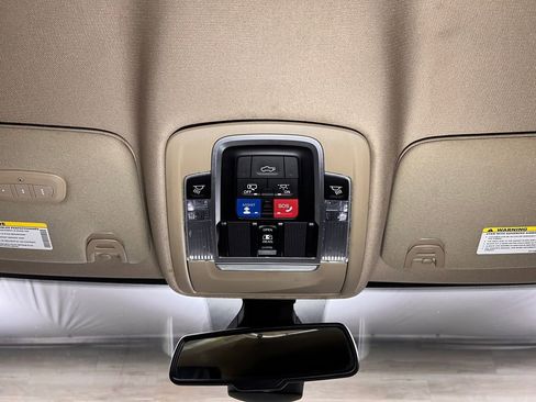 Used 2019 RAM 2500 Laramie AWD/4WD image 16