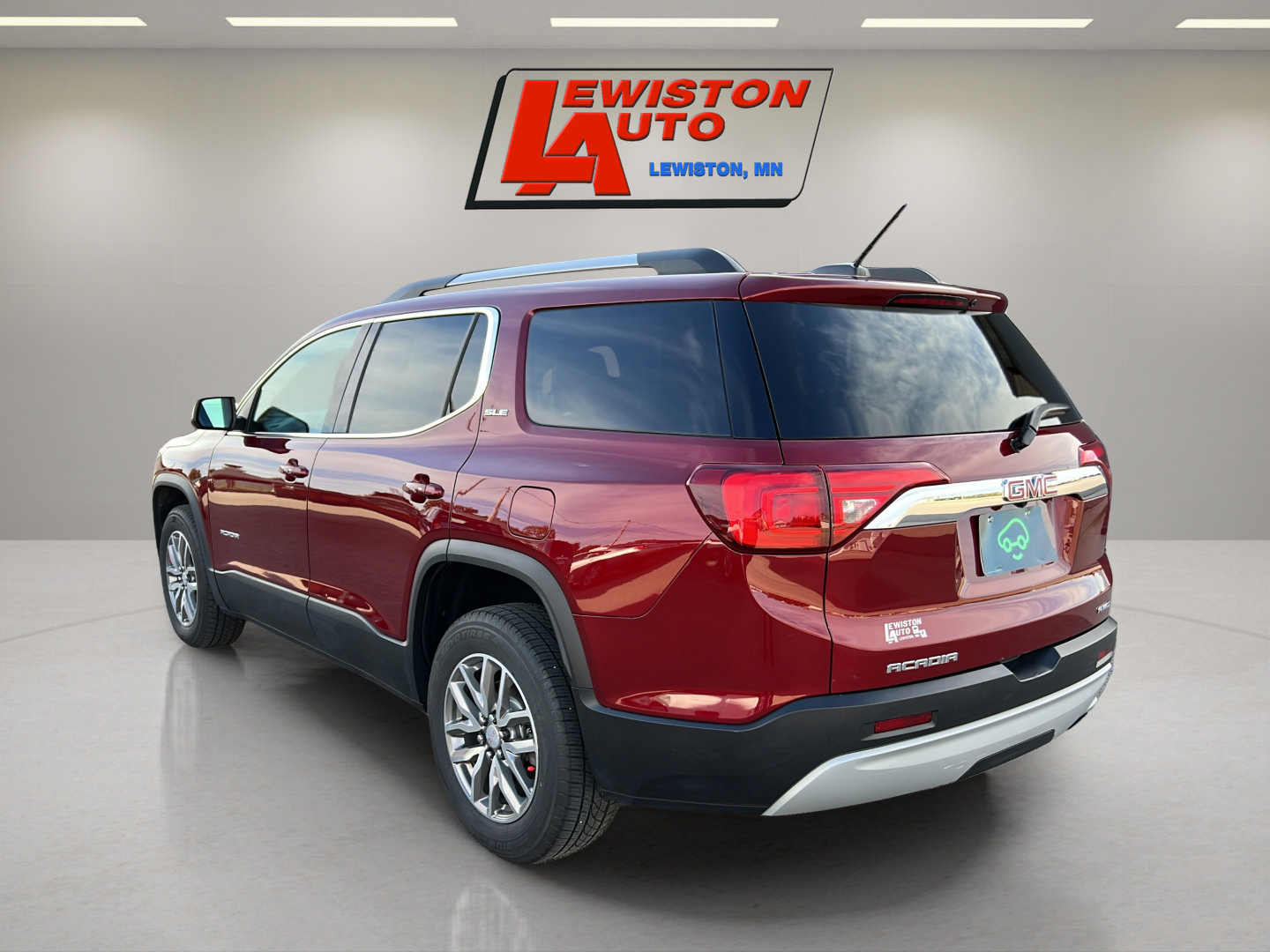 Certified 2018 GMC Acadia SLE AWD/4WD image 11