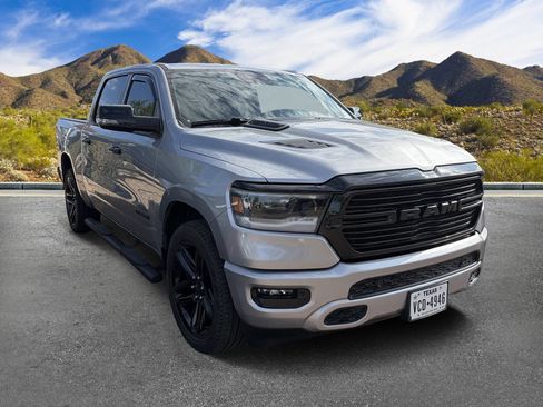 Used 2023 RAM 1500 Laramie RWD image 3
