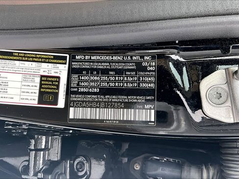 Used 2018 Mercedes-Benz GLE 350 4MATIC image 32