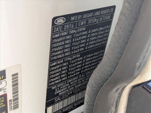 Used 2016 Land Rover Range Rover HSE AWD/4WD image 25
