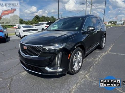 Certified 2025 Cadillac XT6 Premium Luxury image 4