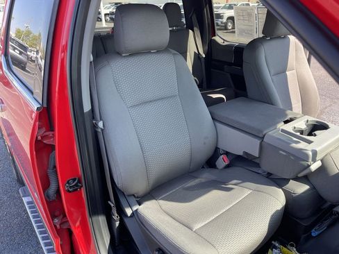 Used 2016 Ford F150 XLT image 22