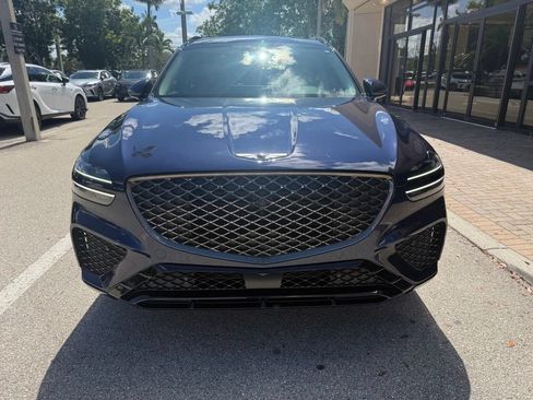 Used 2022 Genesis GV70 3.5T Sport w/ Sport Advanced Package AWD/4WD image 4