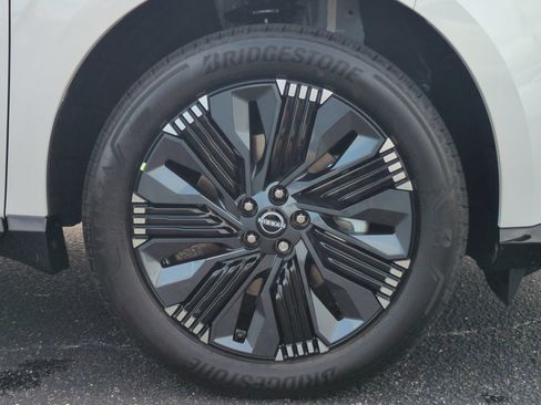 New 2026 Nissan Murano Platinum AWD/4WD image 11