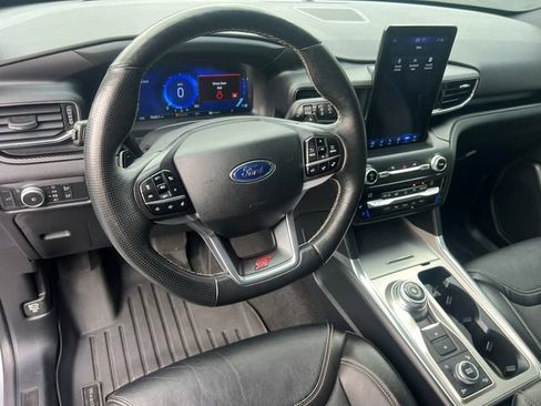 Used 2020 Ford Explorer ST w/ ST Street Pack AWD/4WD image 18