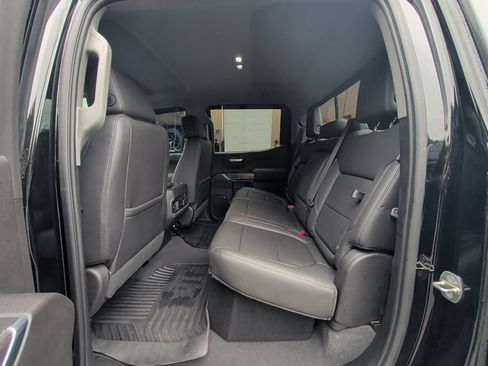 Used 2019 Chevrolet Silverado 1500 LTZ w/ LTZ Plus Package AWD/4WD image 13
