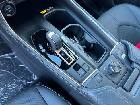 New 2026 Toyota Grand Highlander AWD Hybrid image 24