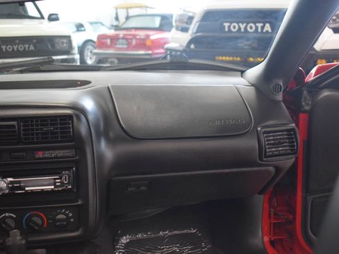 Used 2002 Chevrolet Camaro Z28 RWD image 51