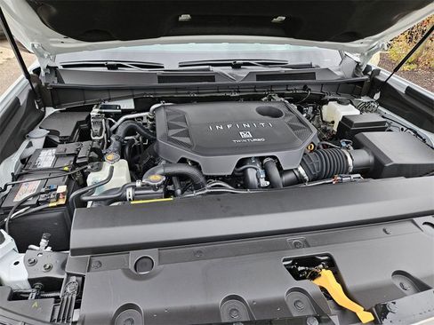 New 2026 INFINITI QX80 SPORT image 33