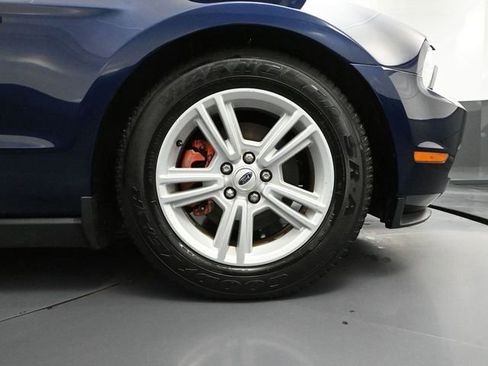 Used 2012 Ford Mustang Coupe image 16