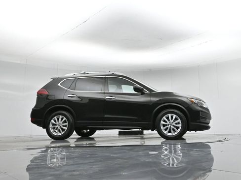 Used 2019 Nissan Rogue S w/ Special Edition Package image 44