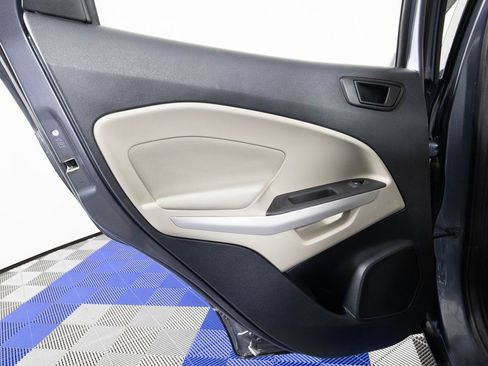 Used 2018 Ford EcoSport S image 12