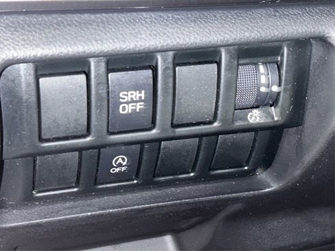 Certified 2021 Subaru Forester Premium image 32