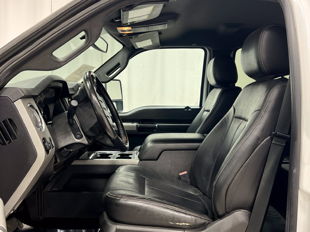 Used 2014 Ford F250 Lariat w/ Chrome Package AWD/4WD image 12