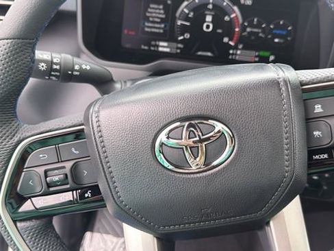 New 2026 Toyota Sequoia Platinum AWD/4WD image 19