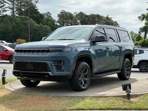 New 2026 Jeep Grand Wagoneer 4WD image 3