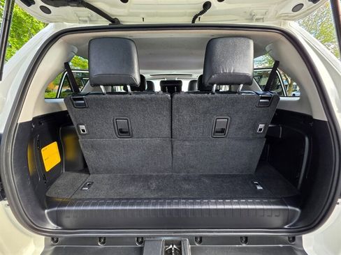 Used 2012 Toyota 4Runner Limited image 21