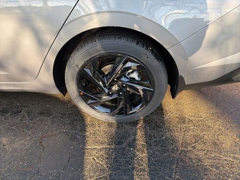 New 2026 Hyundai Elantra Sport image 11