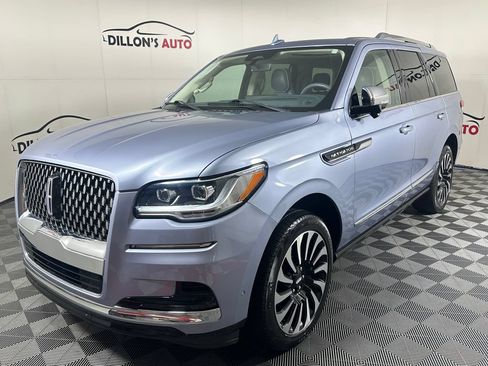 Used 2023 Lincoln Navigator Black Label AWD/4WD image 2