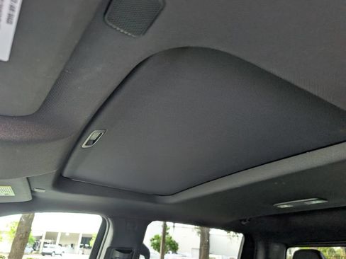 Used 2026 Chevrolet Silverado 1500 High Country w/ High Country Premium Package AWD/4WD image 28
