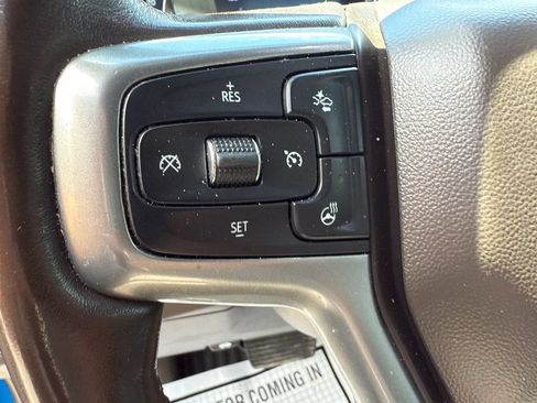 Used 2023 Chevrolet Silverado 1500 LTZ AWD/4WD image 21