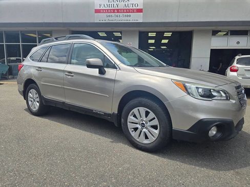 Used 2016 Subaru Outback 2.5i Premium AWD/4WD image 27