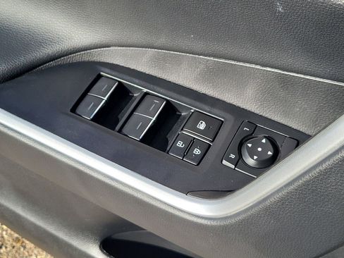 Used 2024 Toyota RAV4 Adventure image 25