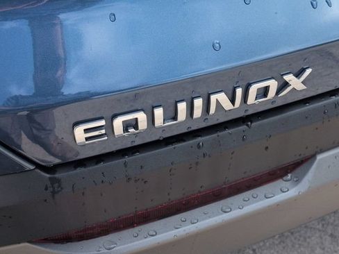 Used 2025 Chevrolet Equinox LT FWD image 35