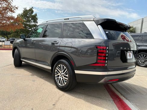Used 2026 Hyundai Palisade SEL FWD image 8