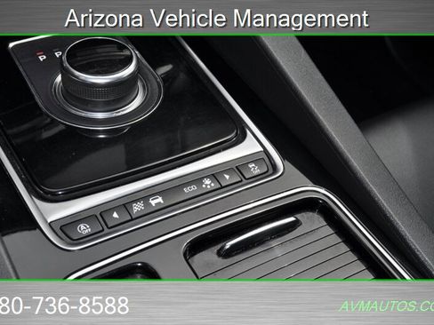 Used 2018 Jaguar F-PACE Premium AWD/4WD image 32