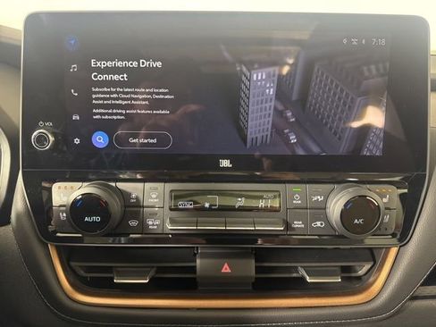 Used 2024 Toyota Grand Highlander AWD Hybrid image 16