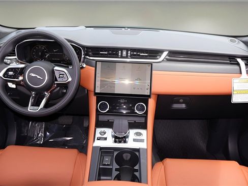 New 2026 Jaguar F-PACE R-Dynamic S image 14